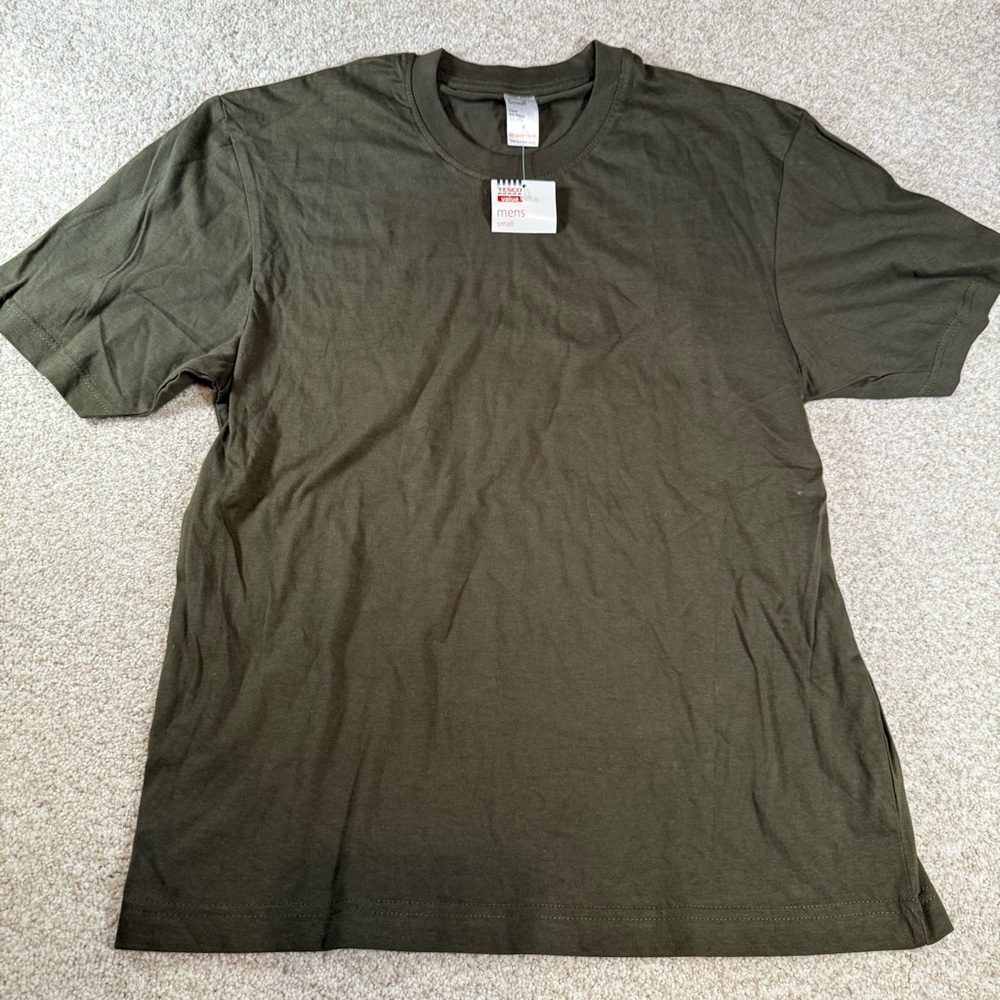 New Men’s Khaki Green T-shirt Small Tesco